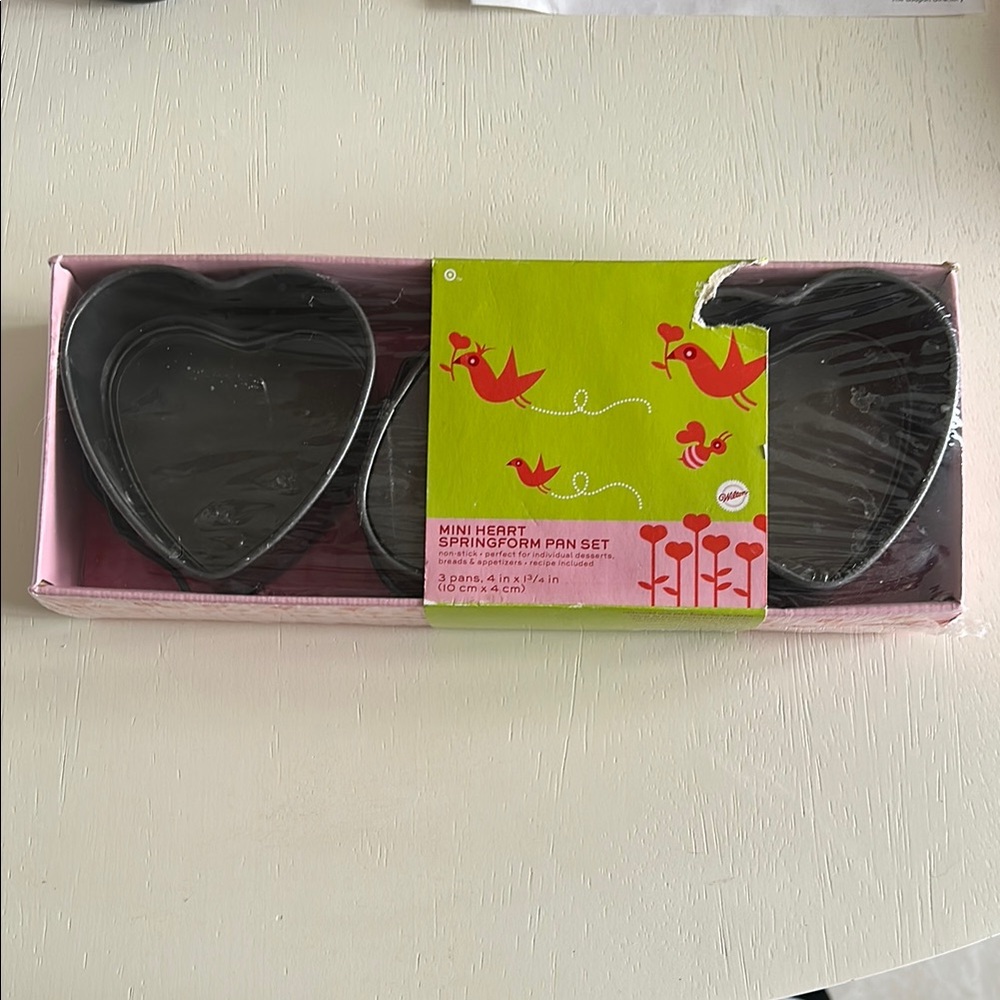 Mini Heart Springform Pan Set